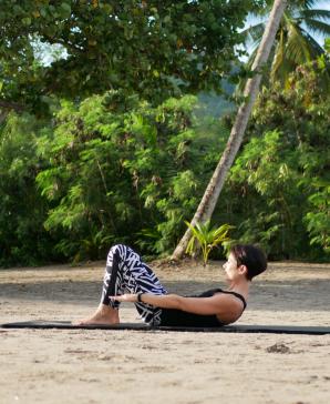 Amandine Brasselet | Happy Pilates Gym : Coach Pilates Bordeaux (Le Bouscat, Blanquefort, Mérignac, Bassens, Le Hallain) / Renforcement musculaire Bordeaux (Le Bouscat, Blanquefort, Mérignac, Bassens, Le Hallain)