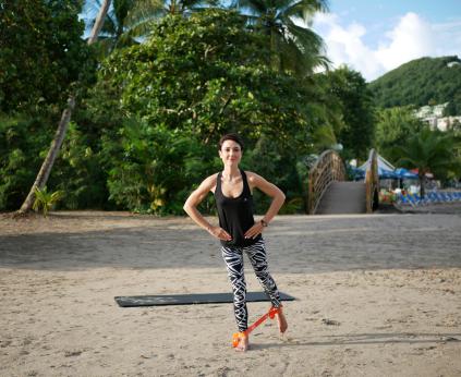 Amandine Brasselet | Happy Pilates Gym : Coach Pilates Bordeaux (Le Bouscat, Blanquefort, Mérignac, Bassens, Le Hallain) / Renforcement musculaire Bordeaux (Le Bouscat, Blanquefort, Mérignac, Bassens, Le Hallain)